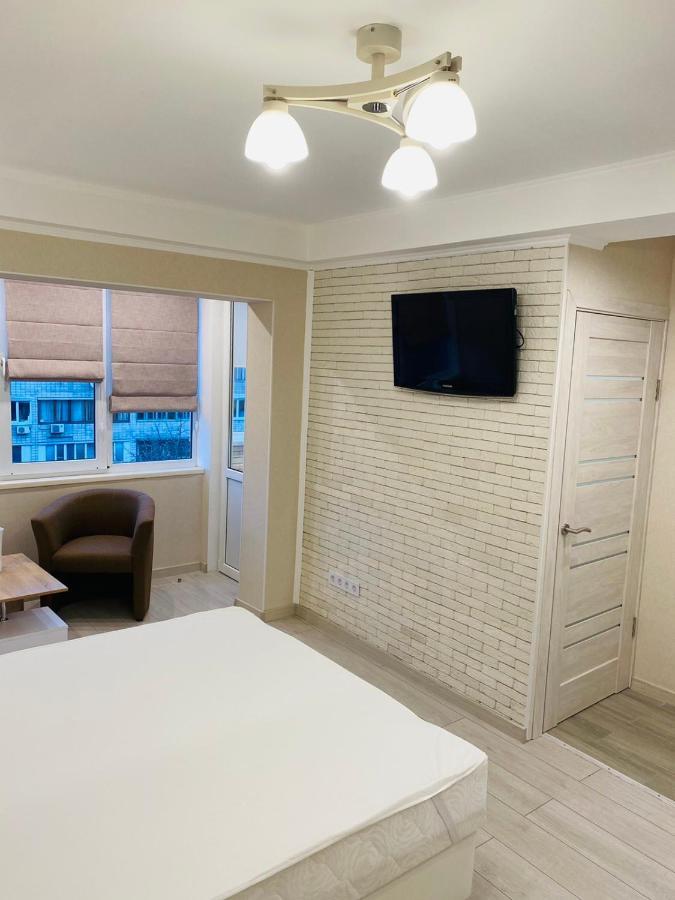 Квартира По Адресу Дружбы Народов 8А Kiew Exterior foto
