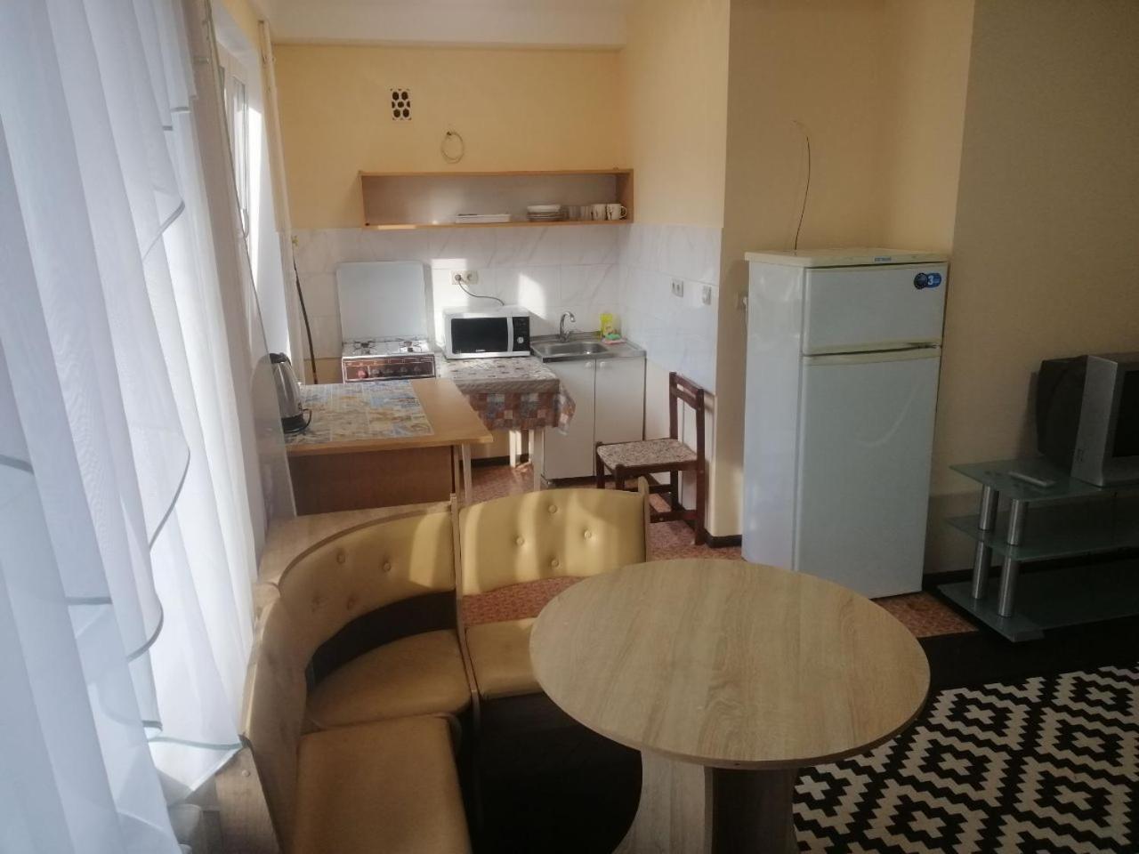 Квартира По Адресу Дружбы Народов 8А Kiew Exterior foto